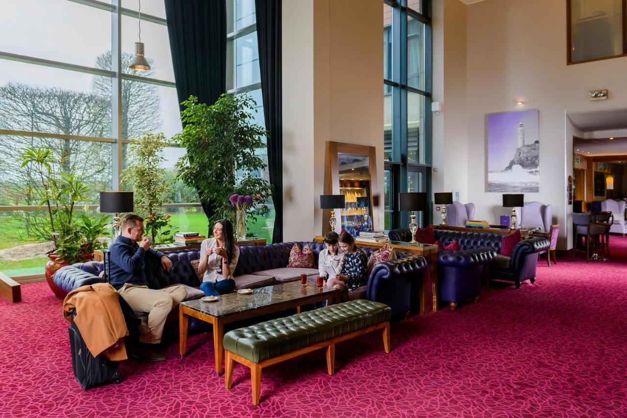 Cork International Hotel Екстер'єр фото
