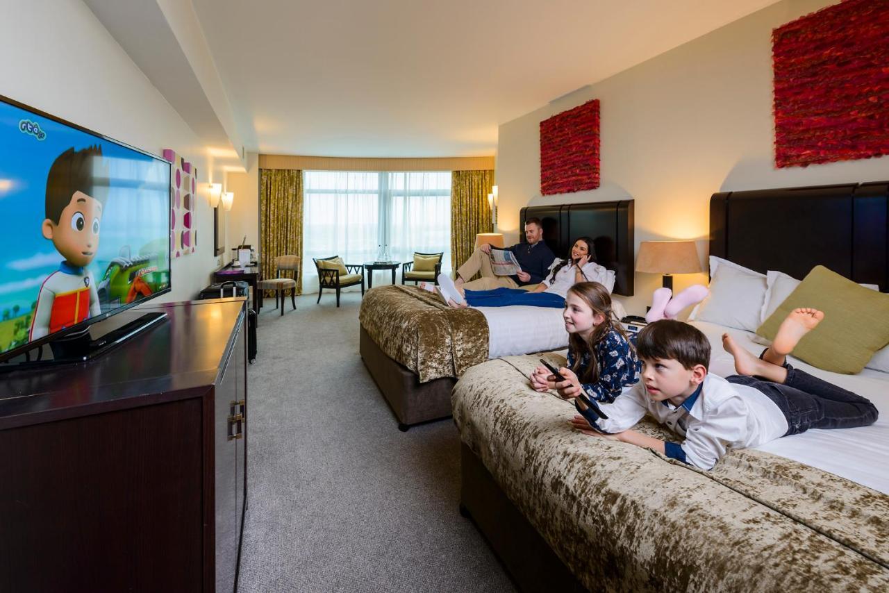 Cork International Hotel Екстер'єр фото