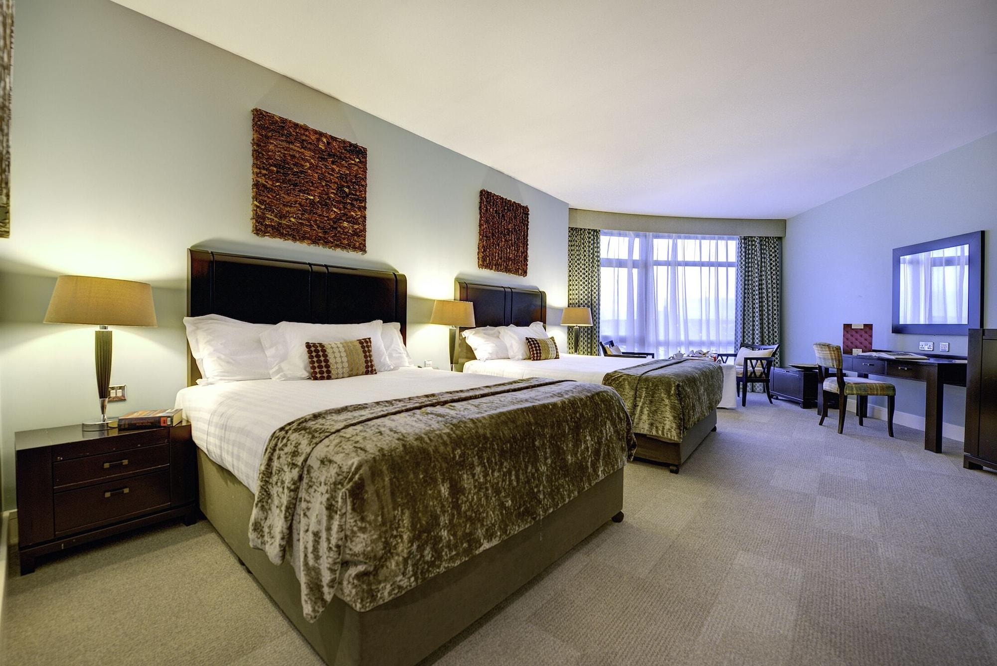 Cork International Hotel Екстер'єр фото