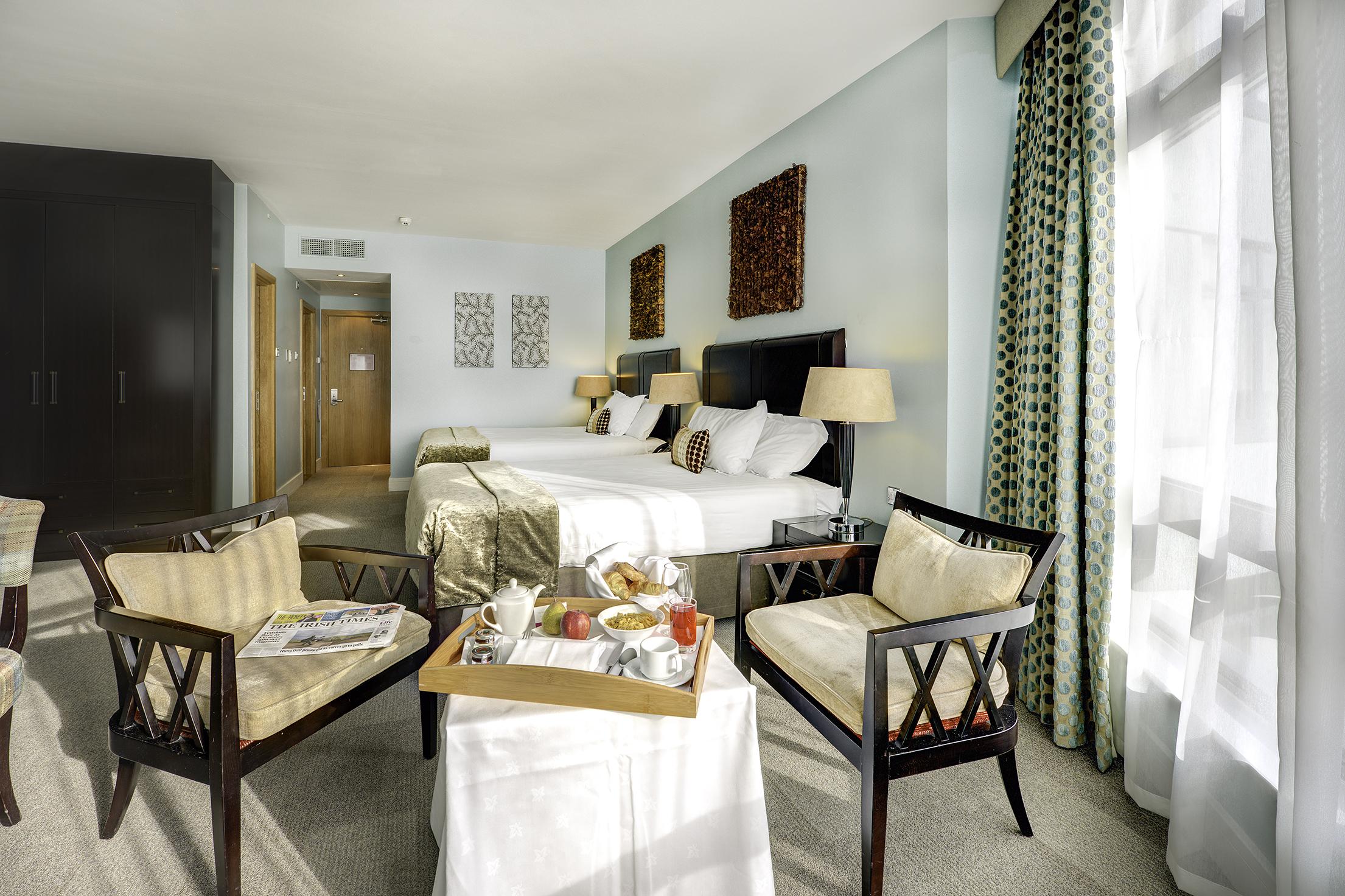 Cork International Hotel Екстер'єр фото