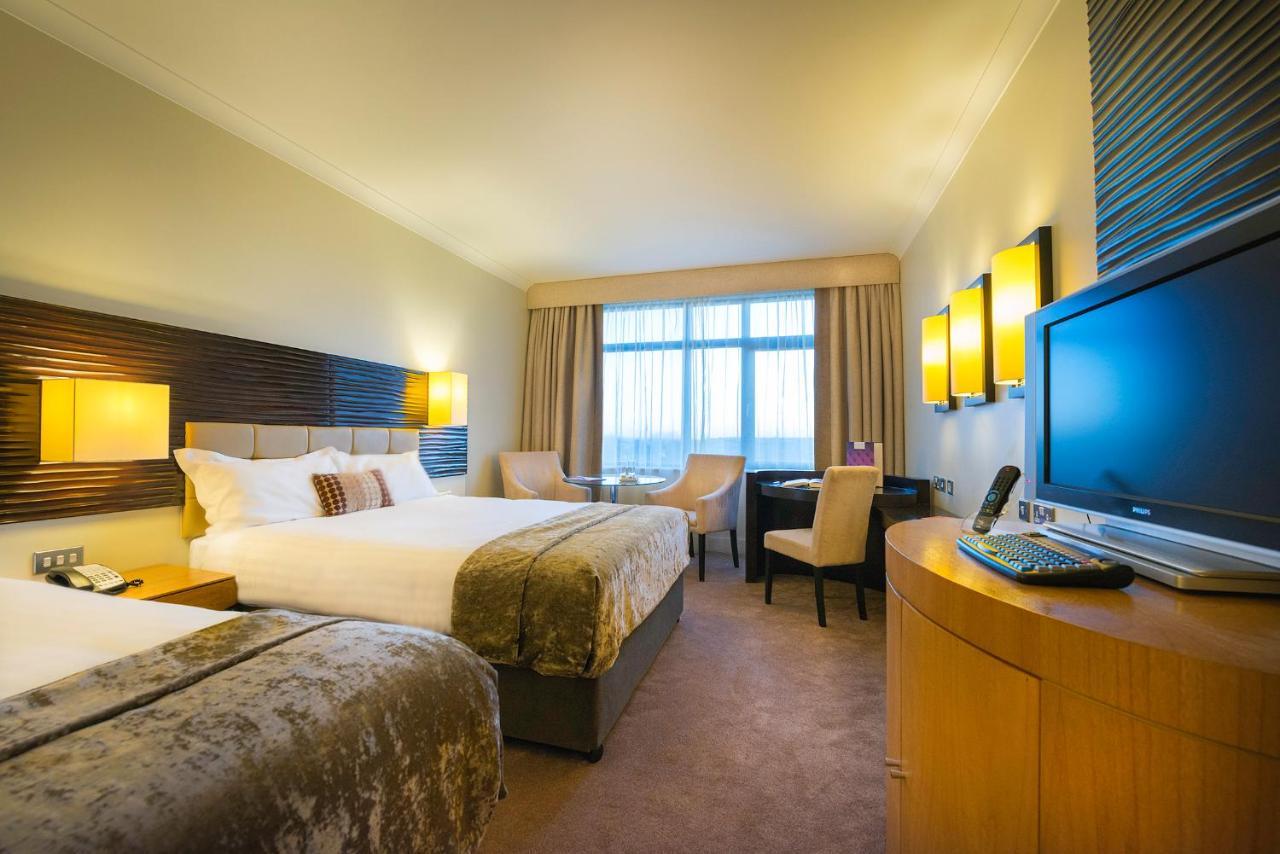 Cork International Hotel Екстер'єр фото