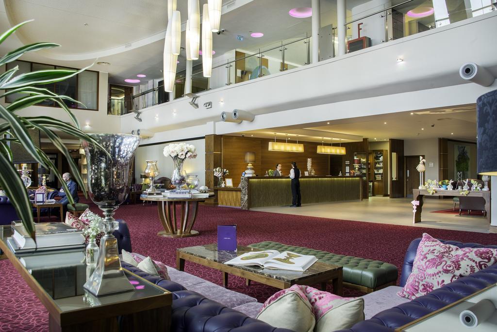 Cork International Hotel Екстер'єр фото