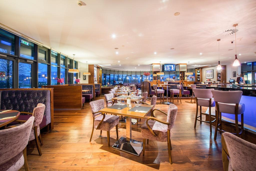 Cork International Hotel Екстер'єр фото